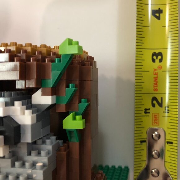 Mini Building Blocks Raccoon Impact Photographics Built and Completed - Picture 16 of 16